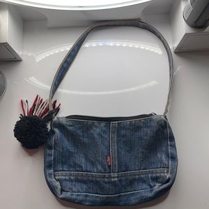 LEVI’S TRENDY BAG